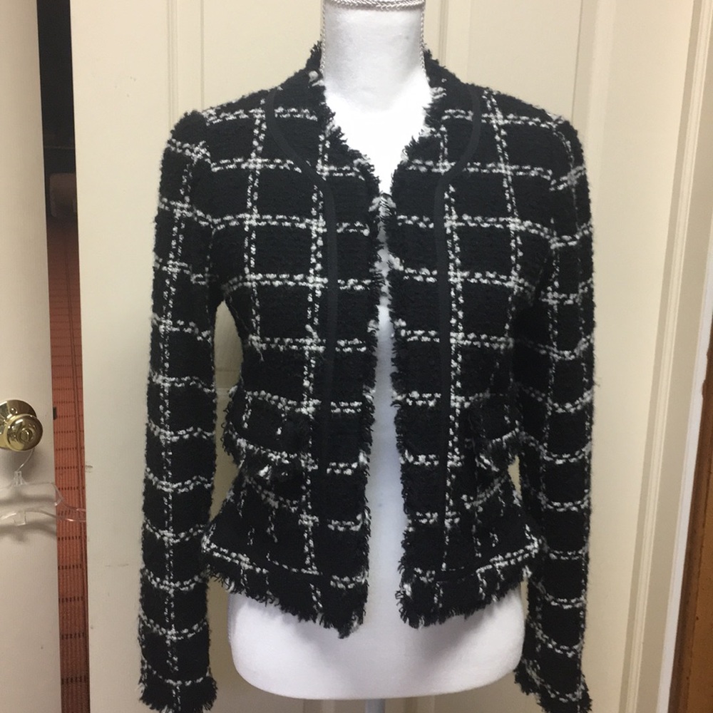 Cute black tweed jacket
